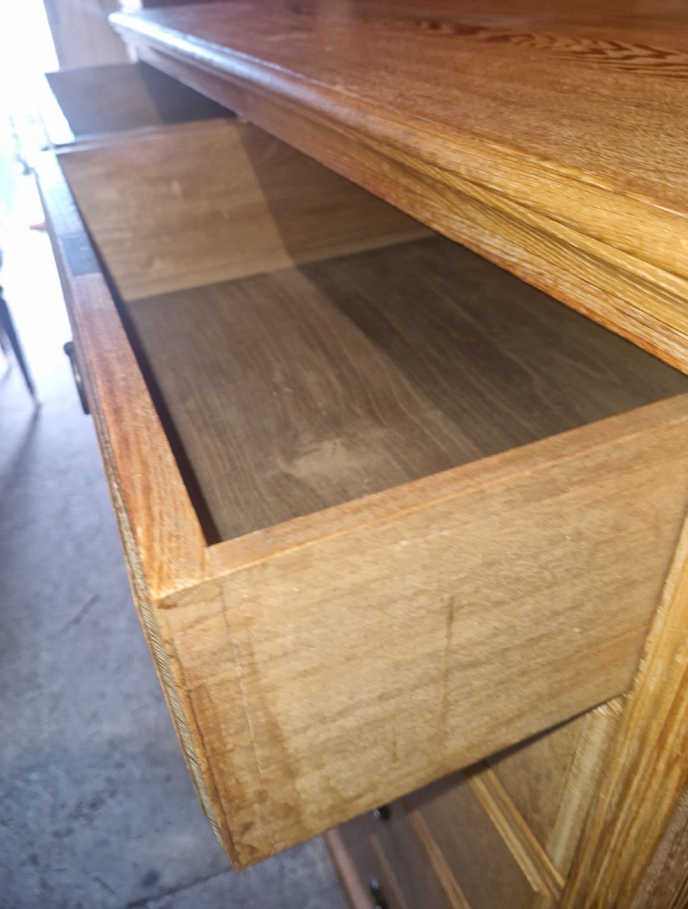 Good late Victorian Ash and birds eye maple chest of drawers.  View VI