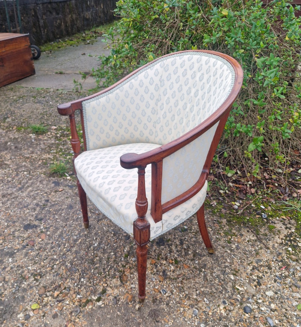 Elegant early 19th century mahogany desk armchair.  View X