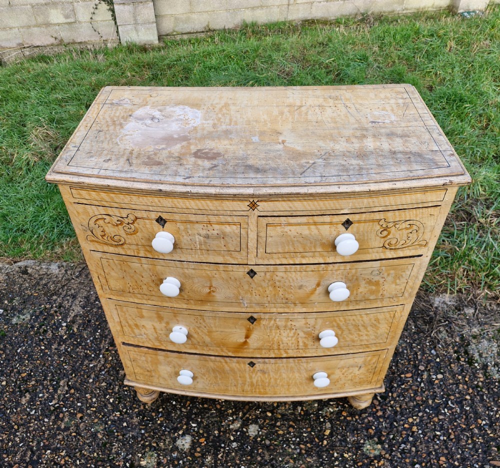 Original untouched painted pine bow front chest of drawers.  View VII