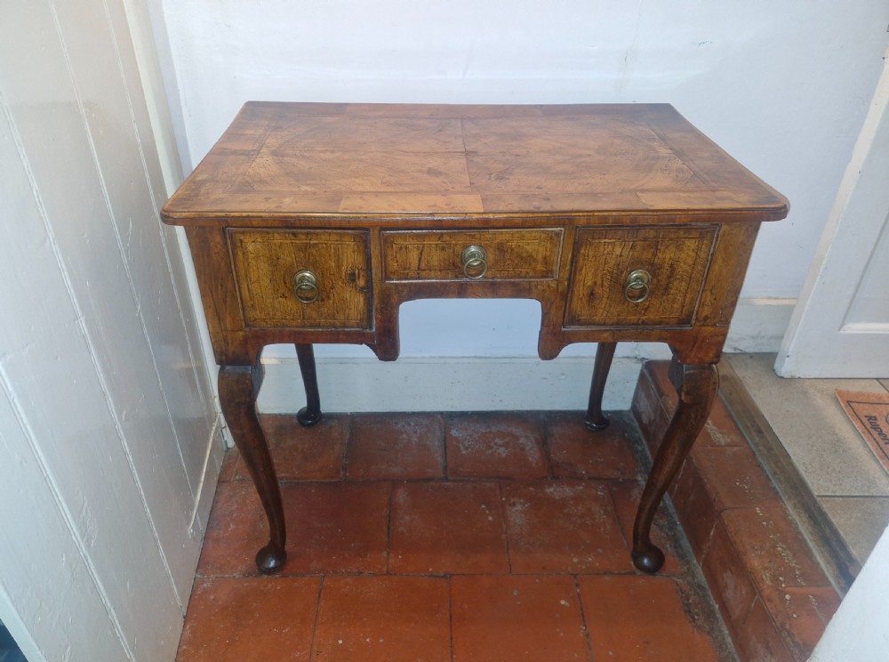 Mid 18th century Georgian walnut 3 drawer lowboy.  View X