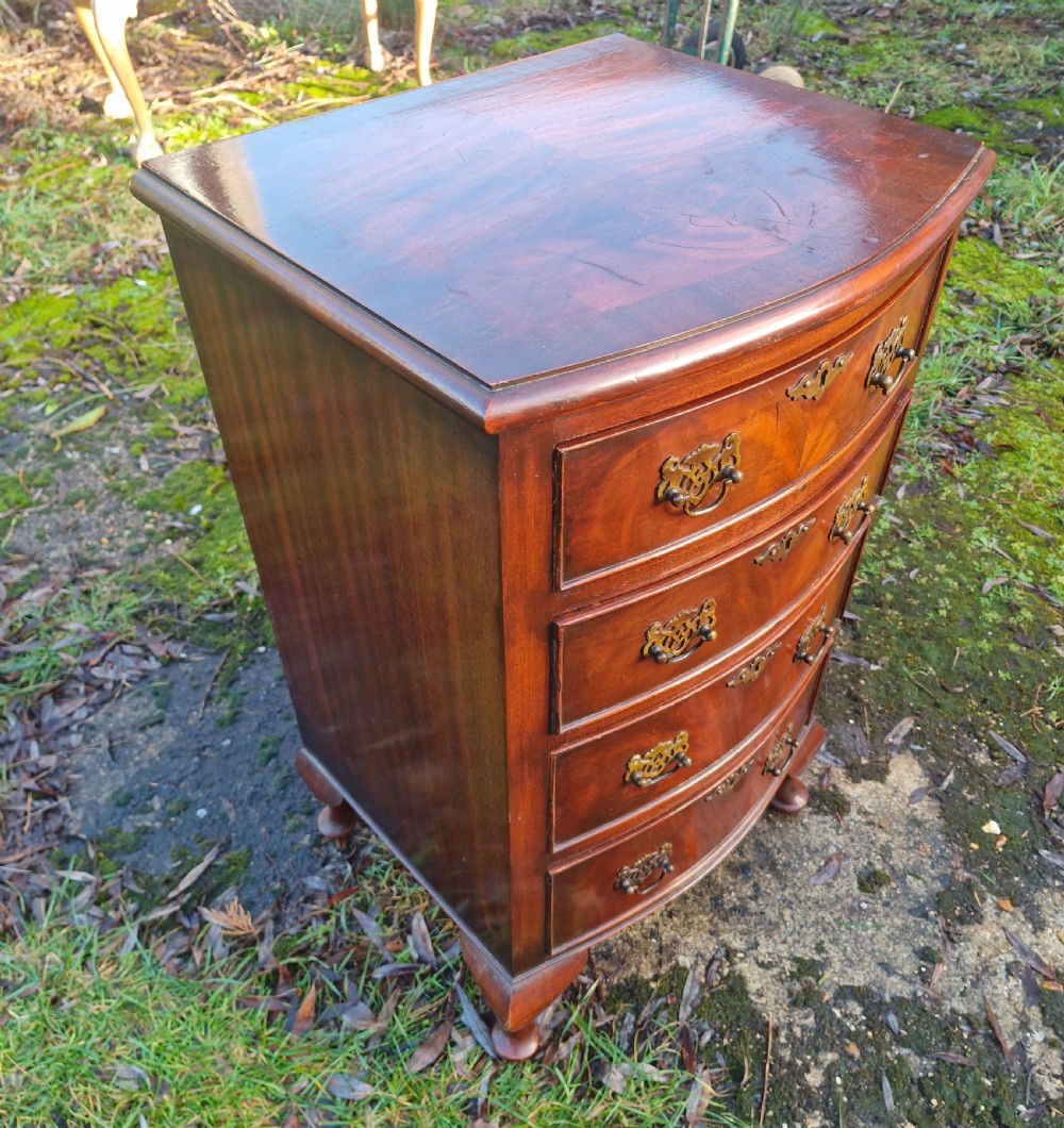 Early 20th century small mahogany chest of drawers.  View V