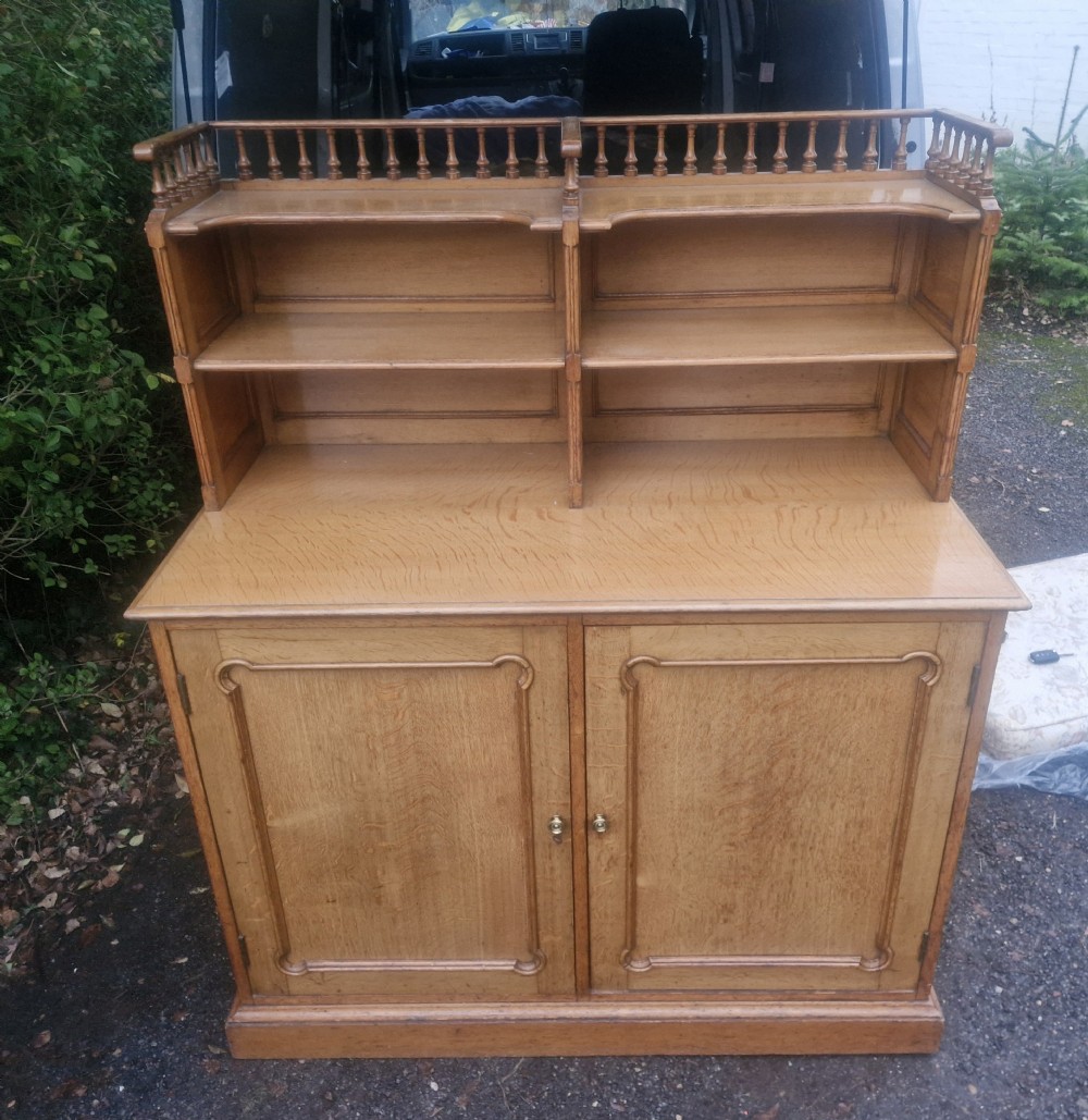 Good and very useful Victorian Golden oak 2 door cabinet  View XX