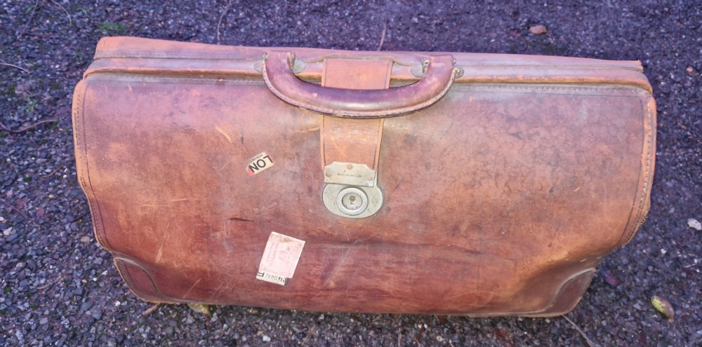 2 late Victorian leather bags. View XII