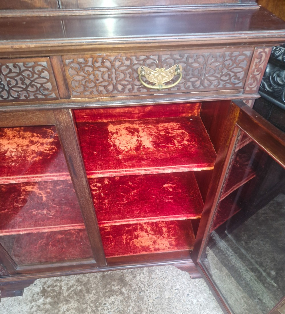 Edwardian mahogany 2 part bookcase cabinet.  View IV