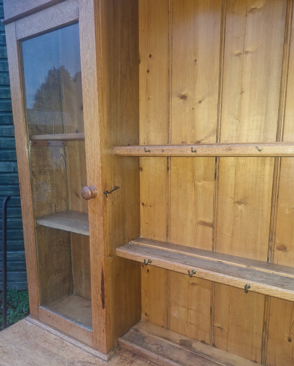 Edwardian oak farmhouse kitchen dresser.  View II