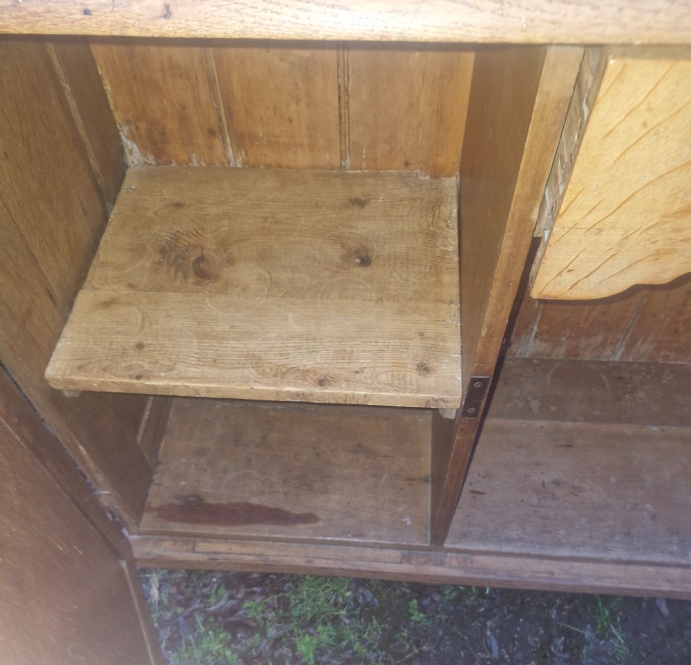 Edwardian oak farmhouse kitchen dresser.  View IV