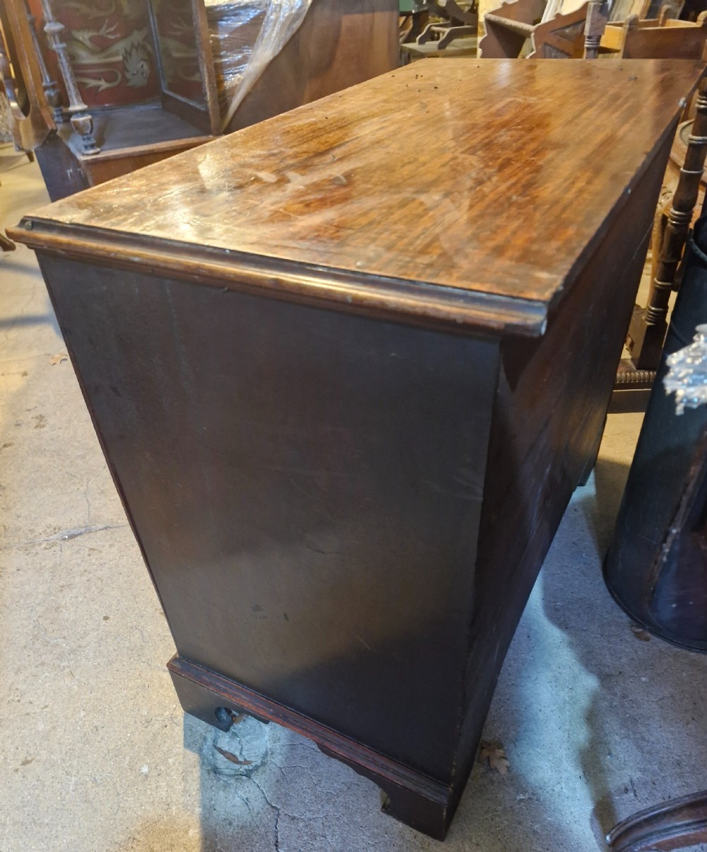 Late Georgian mahogany chest of 4 drawers. View VI