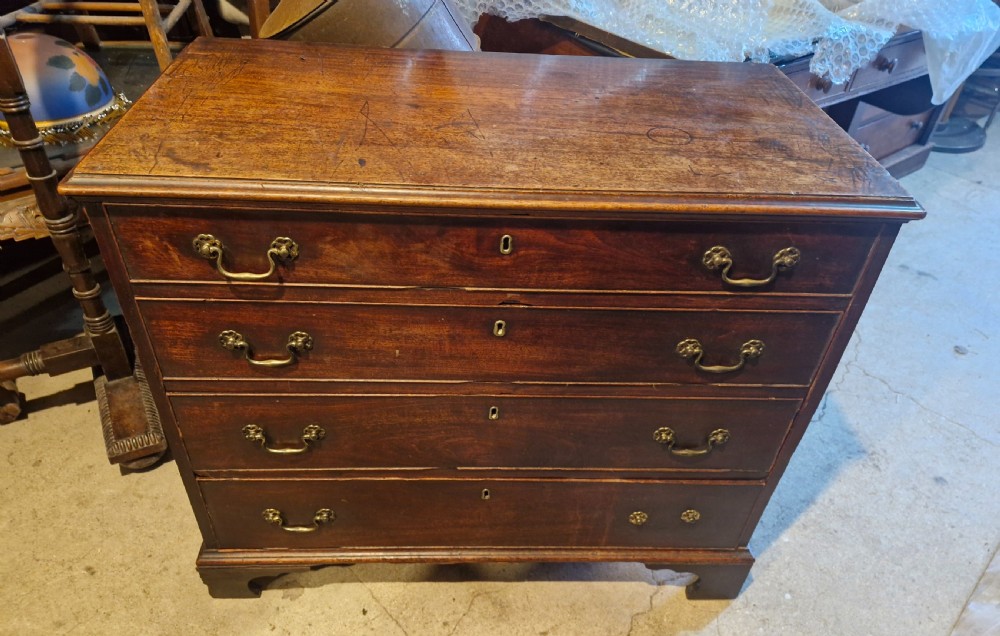 Late Georgian mahogany chest of 4 drawers. View VII