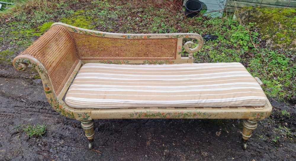 Regency painted chaise longue.  View III