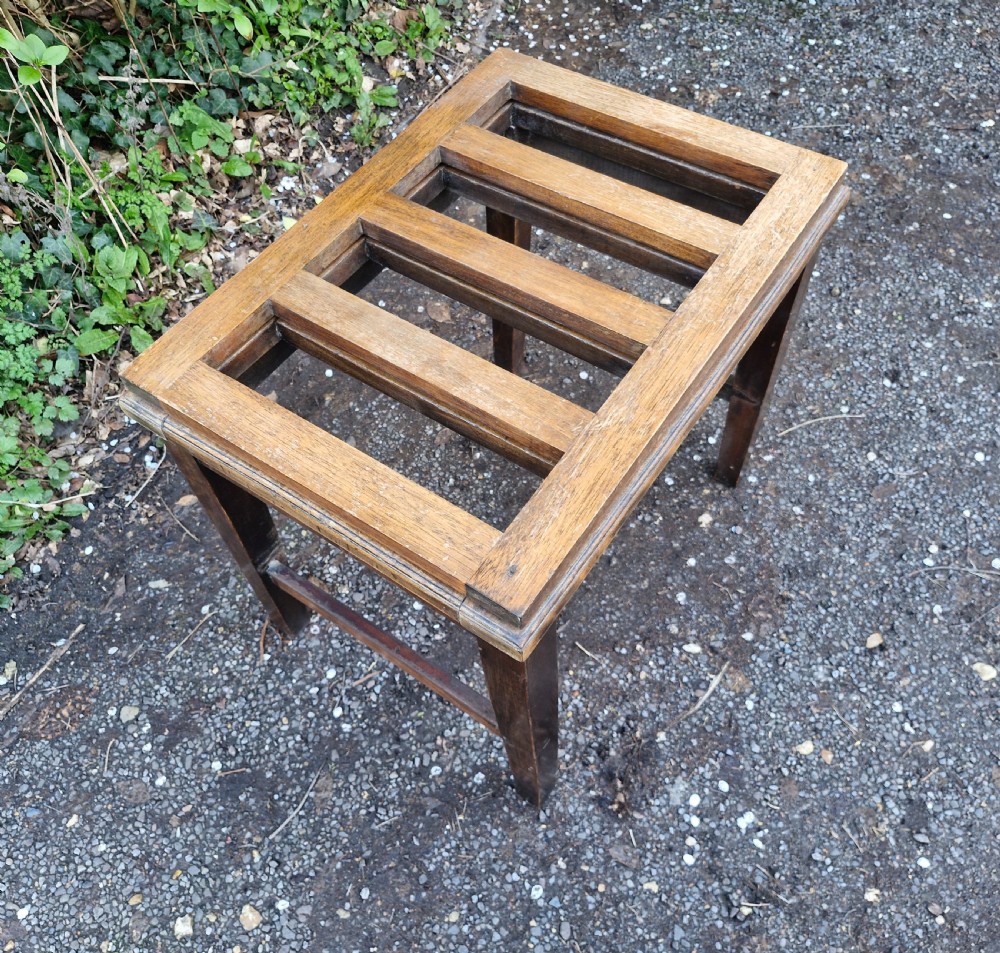 Luggage stand with fold up back . View IV