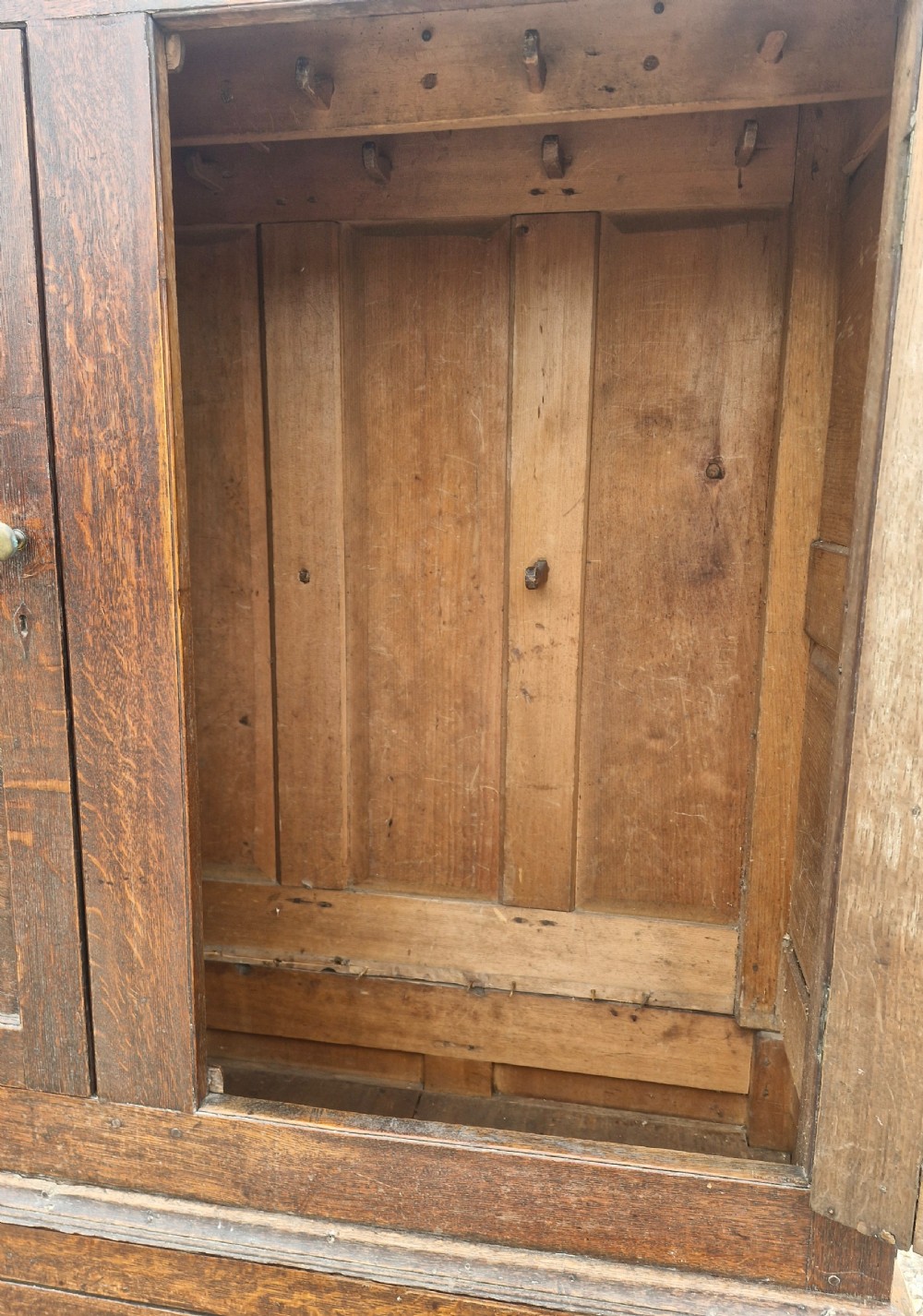 Late Georgian oak 2 part housekeepers cupboard.  View VII
