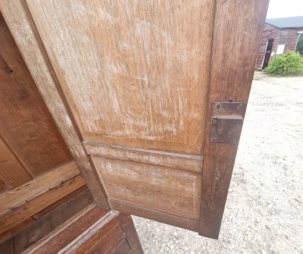 Late Georgian oak 2 part housekeepers cupboard.  View XVI