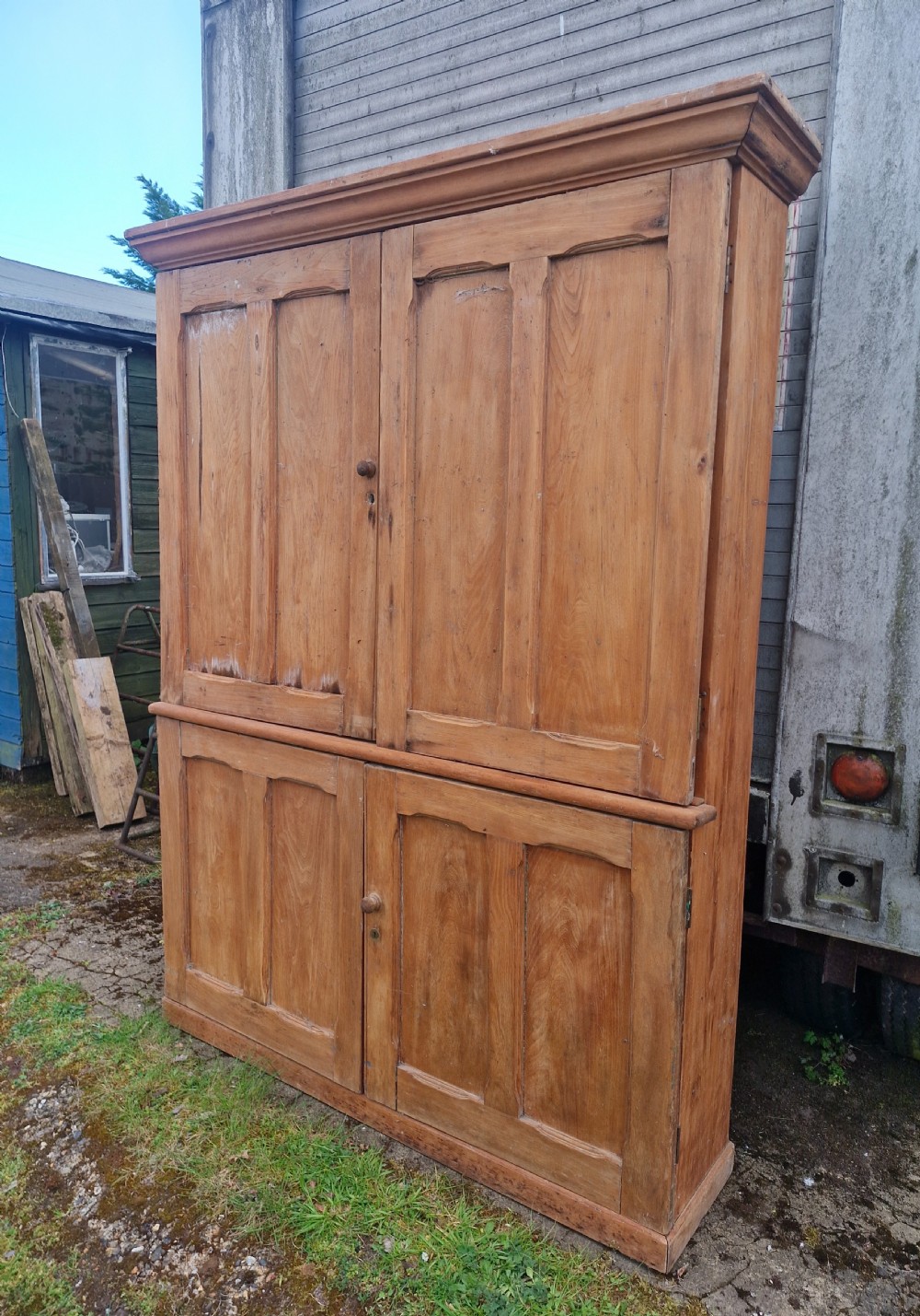 Large 4 door housekeepers cupboard.  View VII