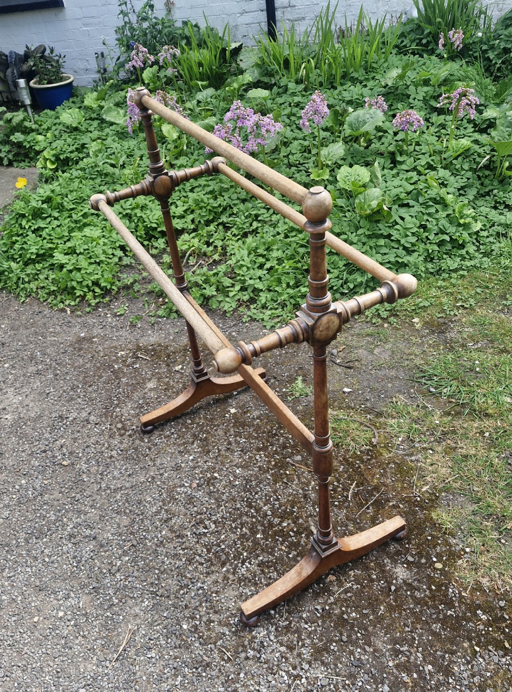 Elegant mid 19th century mahogany towel rail.