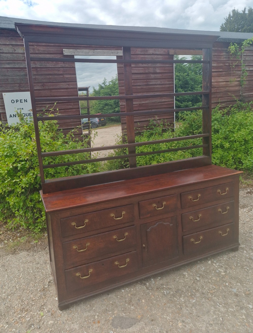 Early 19th century oak dresser with rack. View X