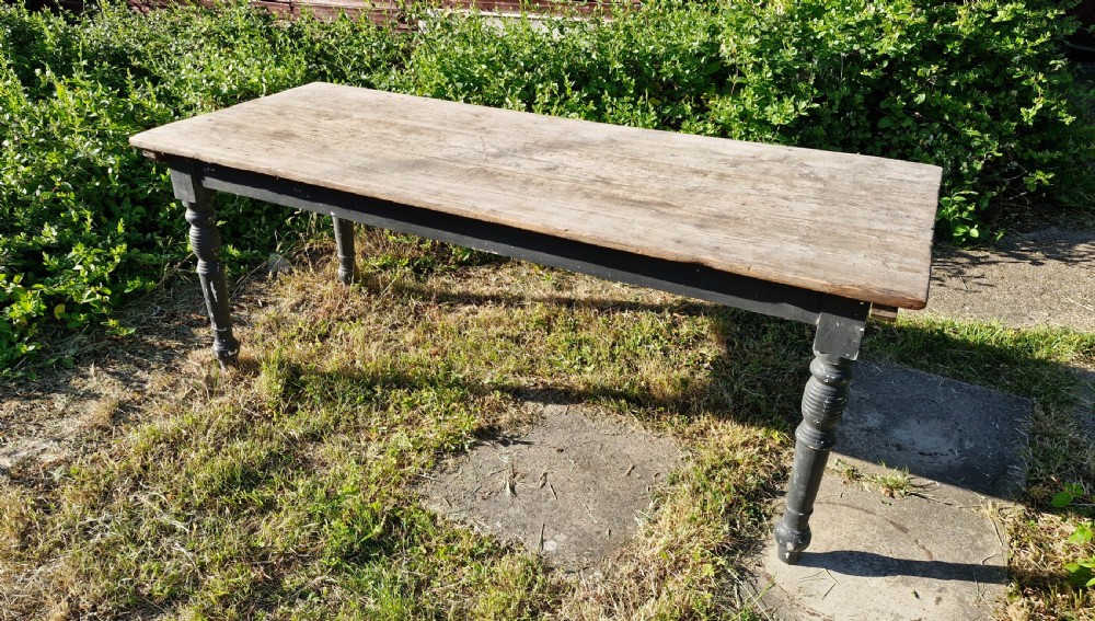 Pine kitchen dining table. 
