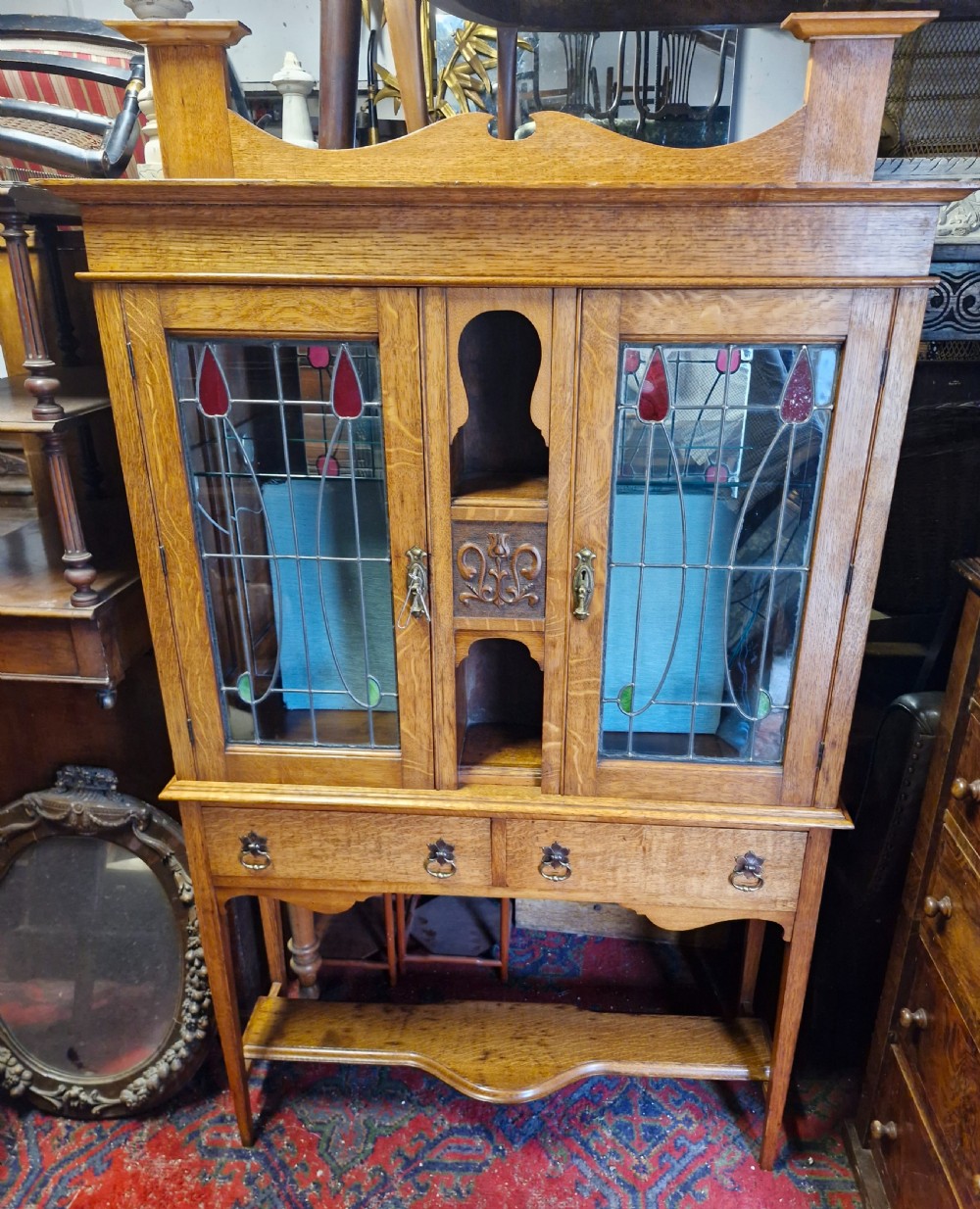 Light oak Arts and Crafts side cabinet. 