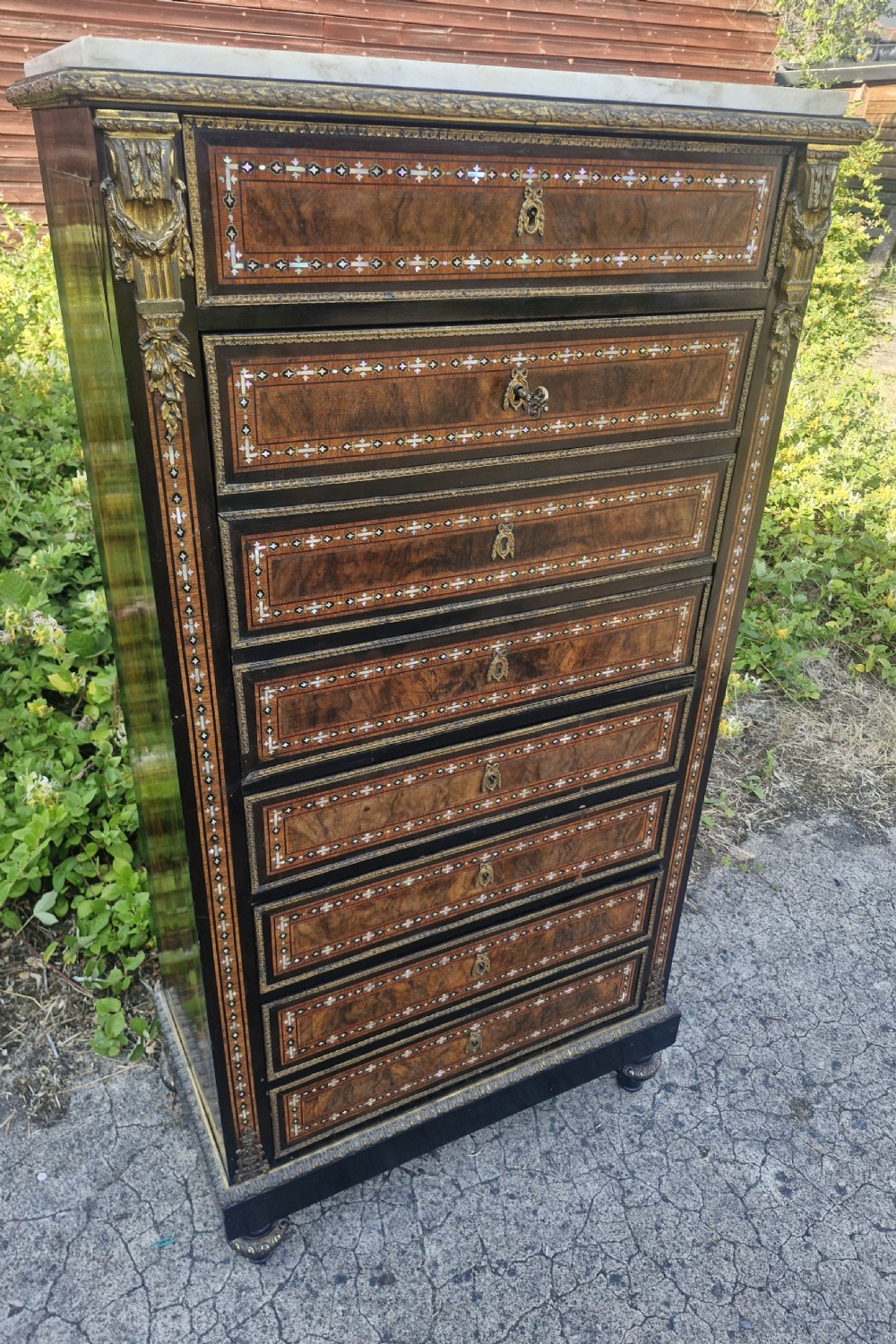 Lovely inlaid secretaire abbatant. 