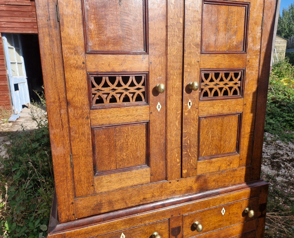 Early 19th century oak Welsh bread and cheese cupboard.  View VII