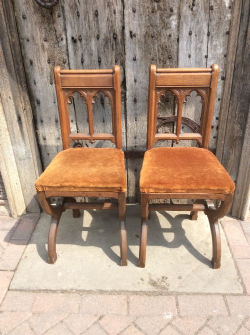 19thc Pair of Gothic Revival Oak Small Chairs