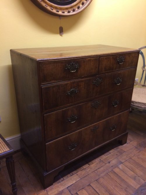 18thc Walnut Chest of Drawers