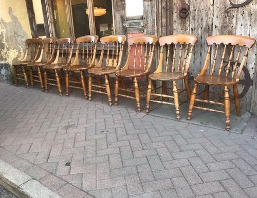 19thc Set of 8 Birch & Beech Country House Substantial Kitchen Chairs