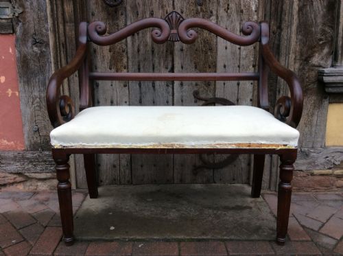 19thc 2 Seater Mahogany Small Sofa Window Seat C.1830