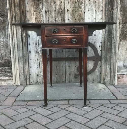 18thc Mahogany Pembroke Table of Wonderful Colour and Patina