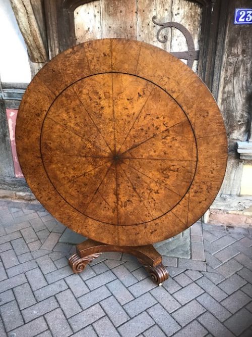 19thc Burr Oak Circular Table C.1830