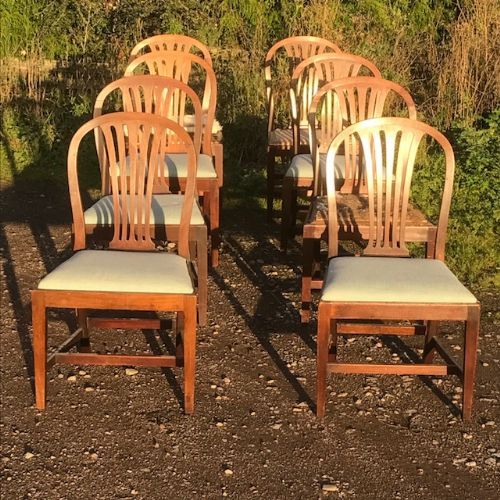 A Set of 8 18thc Chairs by Gillows