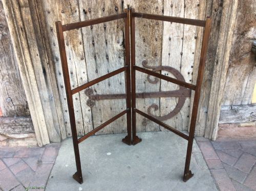 A Mahogany 2 Fold Towel Rail