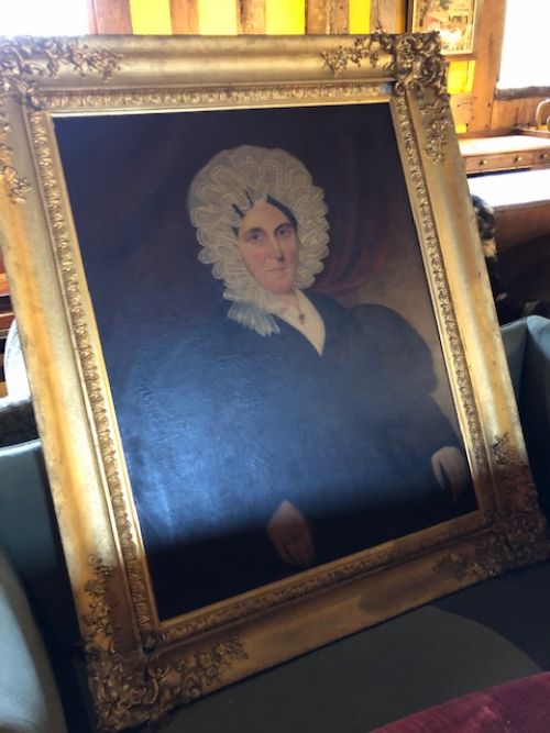 A 19thc Oil Painting of a Lady in Gilded Frame