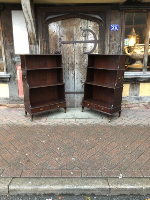 A Rare Pair of Circa 1795-1800 Gillows Mahogany Waterfall Bookcases