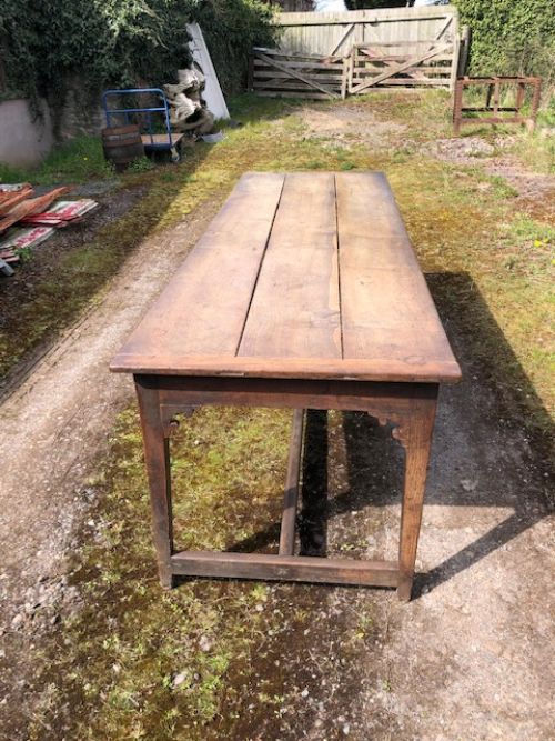 An 18thc English/welsh Borders Oak Farmhouse Table