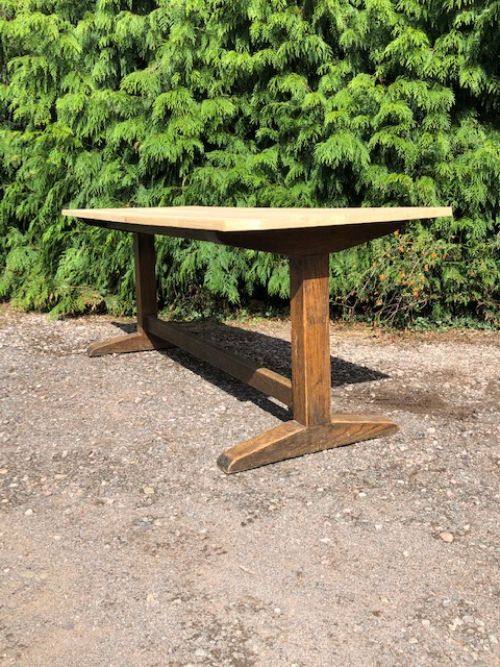 A 20thc Oak Arts and Crafts Style Refectory Table