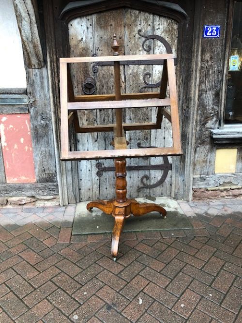 A 19th C Oak Telescopic Large Folio Stand