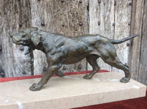 A 20THC BRONZE OF A WORKING DOG ON MARBLE PLINTH - ADDITIONAL PHOTO 3