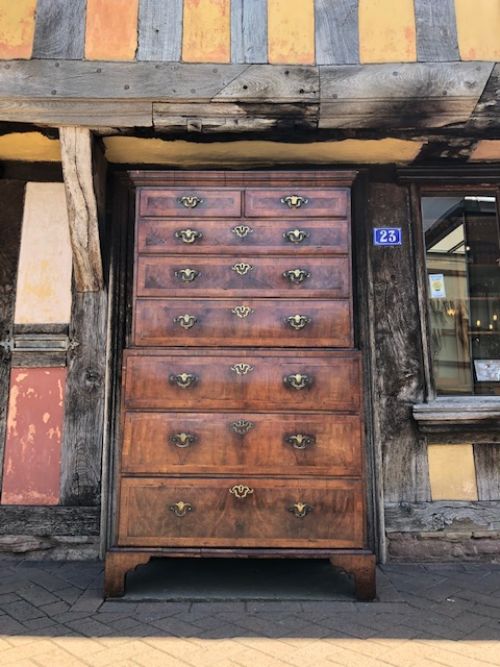A Lovely Sized C18th George I Walnut, Walnut Cross-banded and Herringbone-banded Chest-on-chest