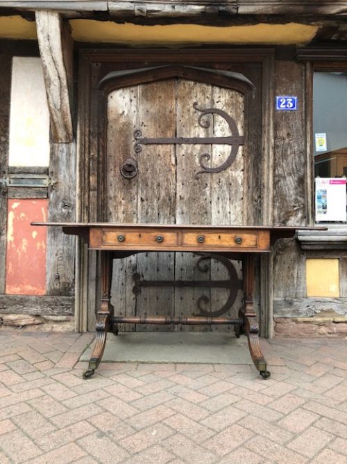 Early 19th Century Mahogany Sofa Table