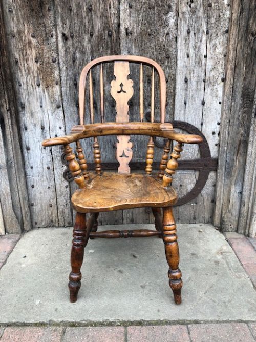 19th Century Child's Windsor Armchair in Ash and Elm