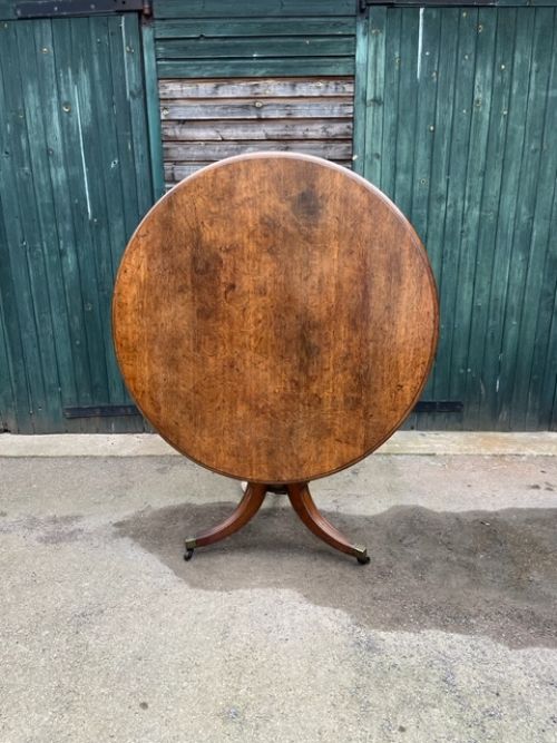 19th Century Gillows of Lancaster Oak Circular Table