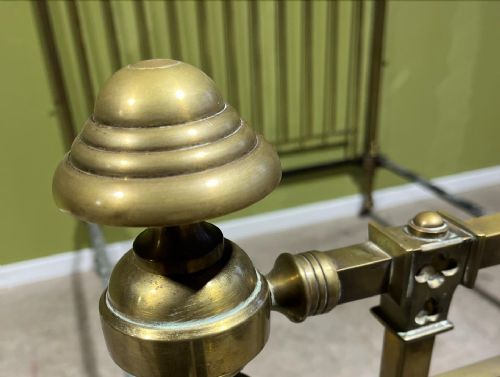 A GOOD QUALITY 19TH CENTURY BRASS BED IN THE GOTHIC REFORMED MANNER - ADDITIONAL PHOTO 6