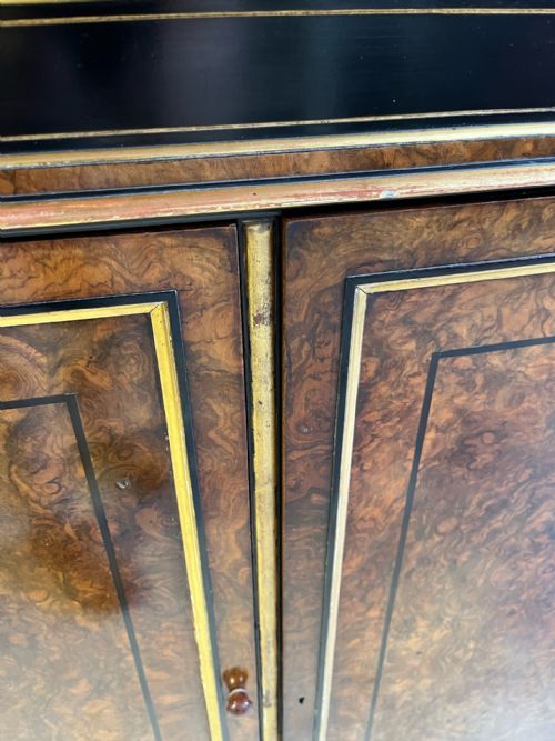 A 19TH CENTURY BURR WALNUT DISPLAY CABINETBOOKCASE - ADDITIONAL PHOTO 5