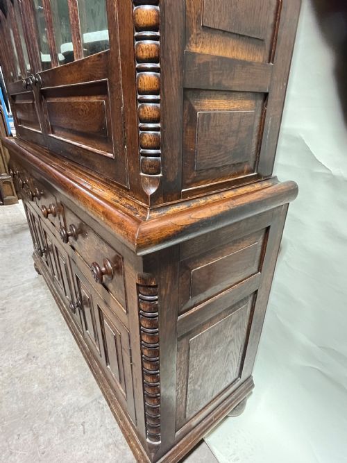 19TH CENTURY OAK HOUSEMAIDS CUPBOARD - ADDITIONAL PHOTO 3