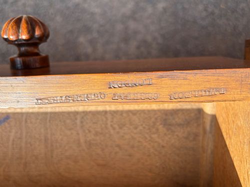 19TH CENTURY OAK PARTNERS DESK BY T WILSON - ADDITIONAL PHOTO 2