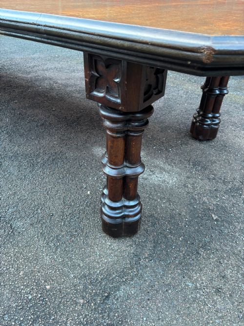 19TH CENTURY GOTHIC REVIVAL OAK TABLE 18FT - ADDITIONAL PHOTO 4