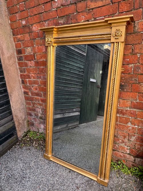 CLOSE PAIR OF GEO IV CARVED GILTWOOD PIER MIRRORS - ADDITIONAL PHOTO 3