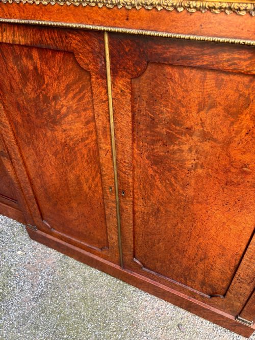 REGENCY AMBOYNA SIDE CABINET - ADDITIONAL PHOTO 4