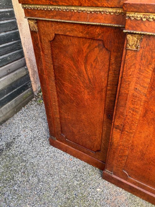 REGENCY AMBOYNA SIDE CABINET - ADDITIONAL PHOTO 9