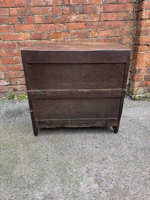 17TH CENTURY OAK MOULDED FRONT SMALL CHEST OF DRAWERS - ADDITIONAL PHOTO 5
